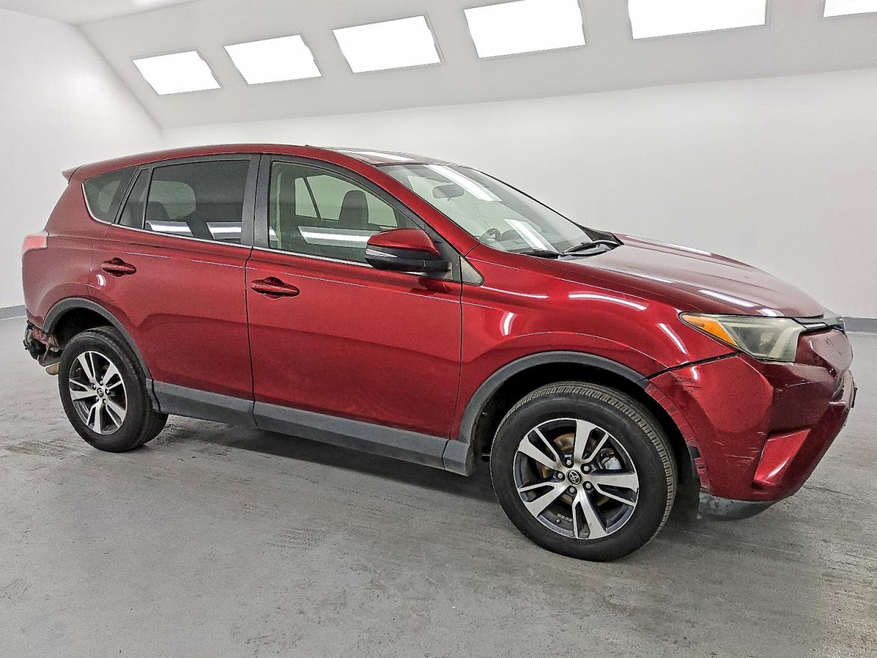 2018 TOYOTA RAV4 ADVENTURE photo 4
