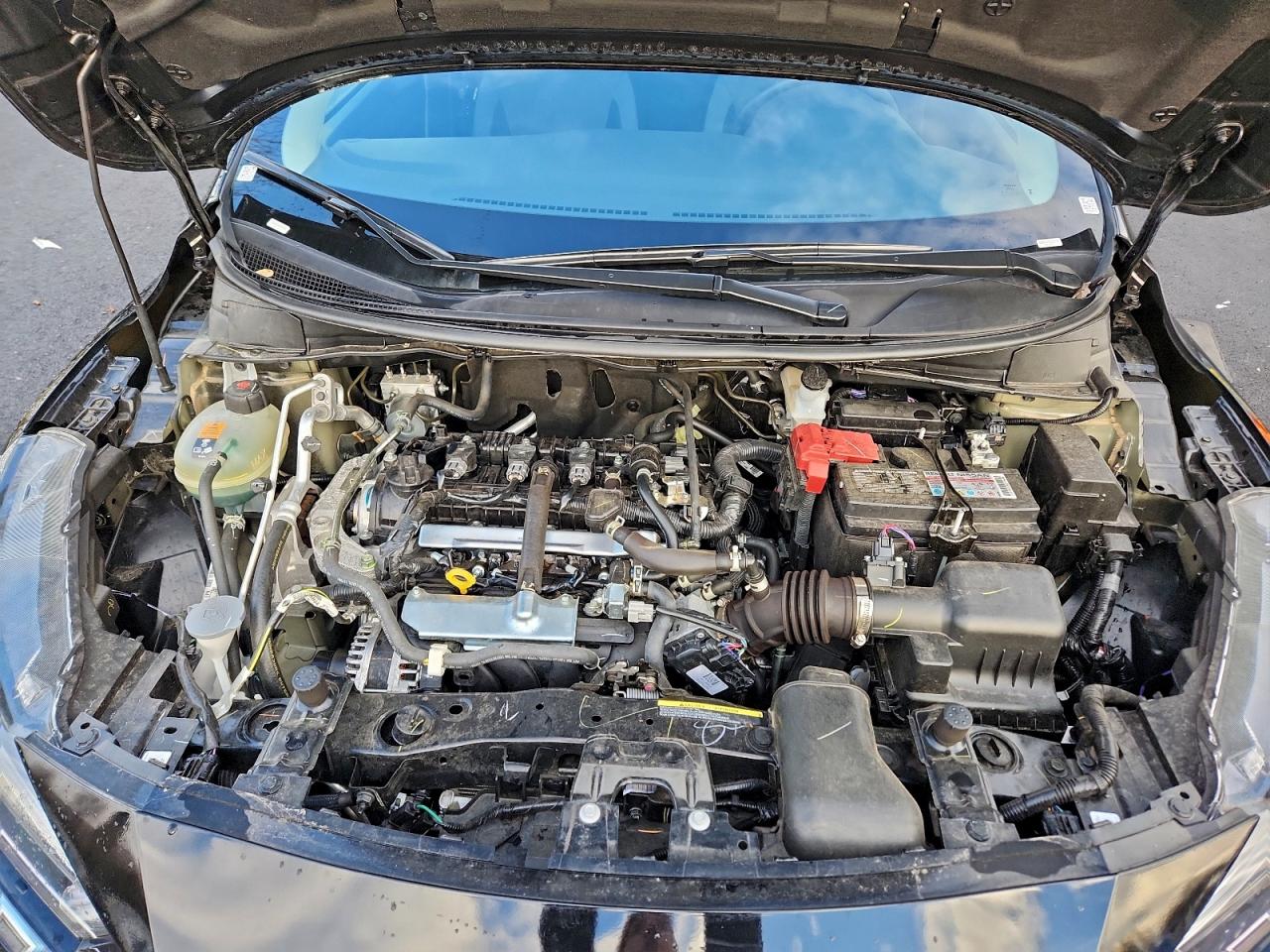 2025 NISSAN VERSA SV photo 11