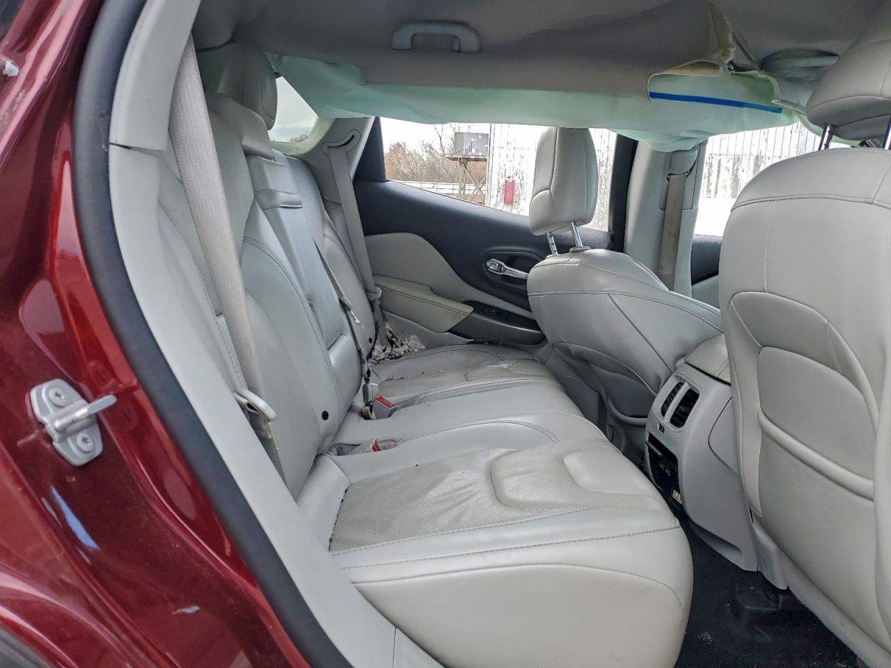 2019 JEEP CHEROKEE LIMITED photo 11