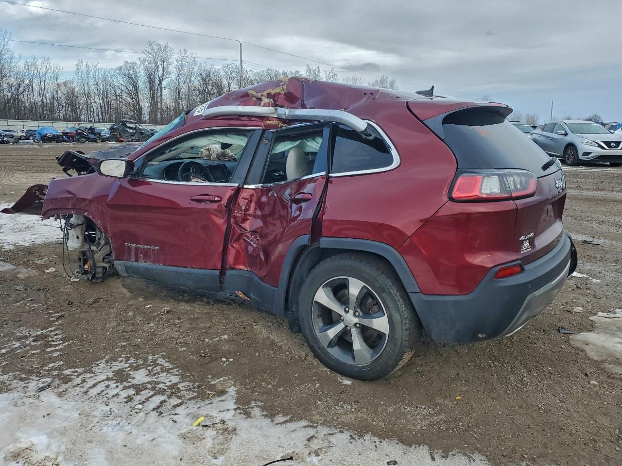 2019 JEEP CHEROKEE LIMITED photo 2
