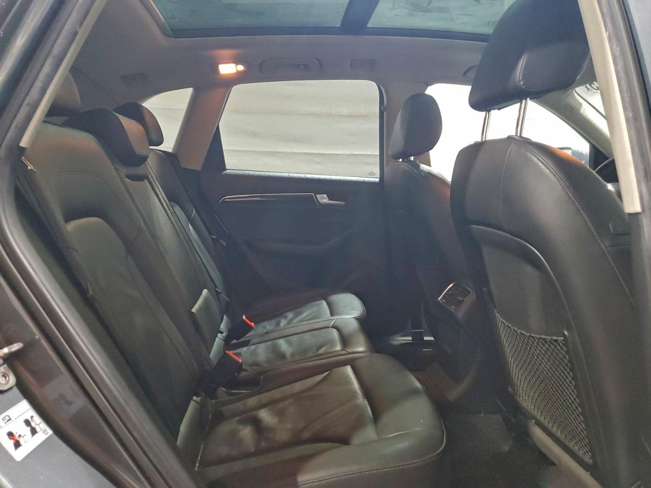 2012 AUDI Q5 PREMIUM PLUS photo 11