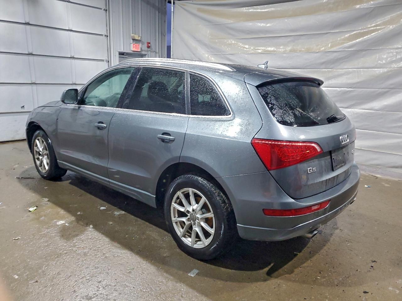 2012 AUDI Q5 PREMIUM PLUS photo 2