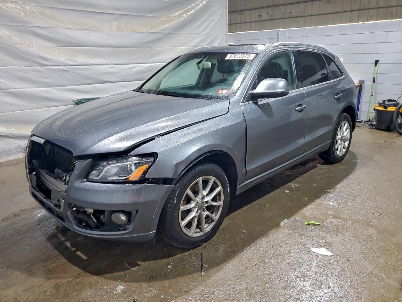 2012 AUDI Q5