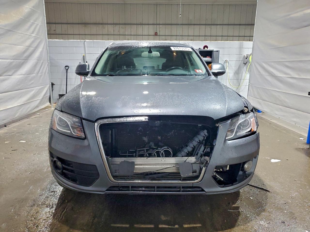 2012 AUDI Q5 PREMIUM PLUS photo 5