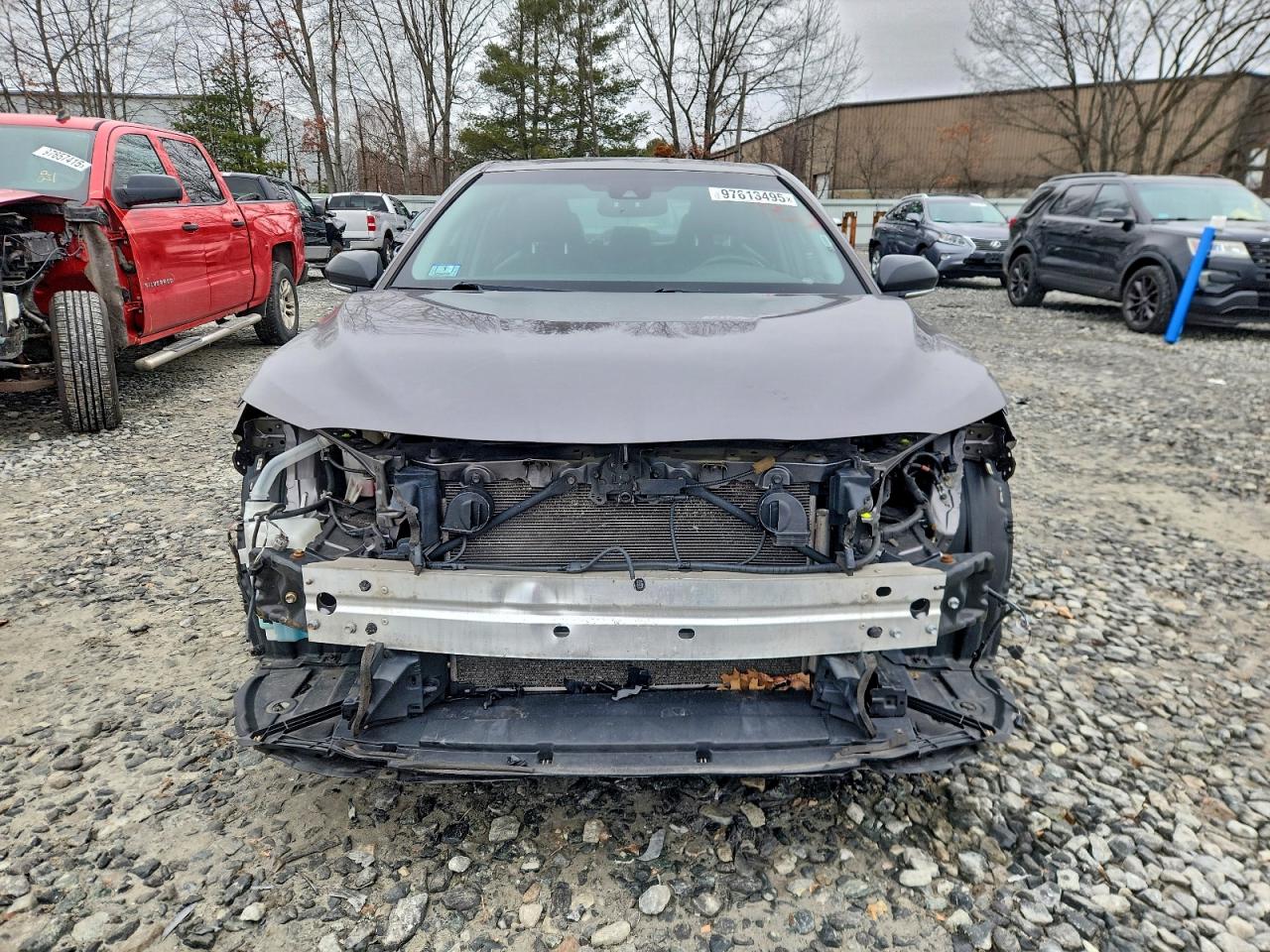 2018 TOYOTA CAMRY L photo 5