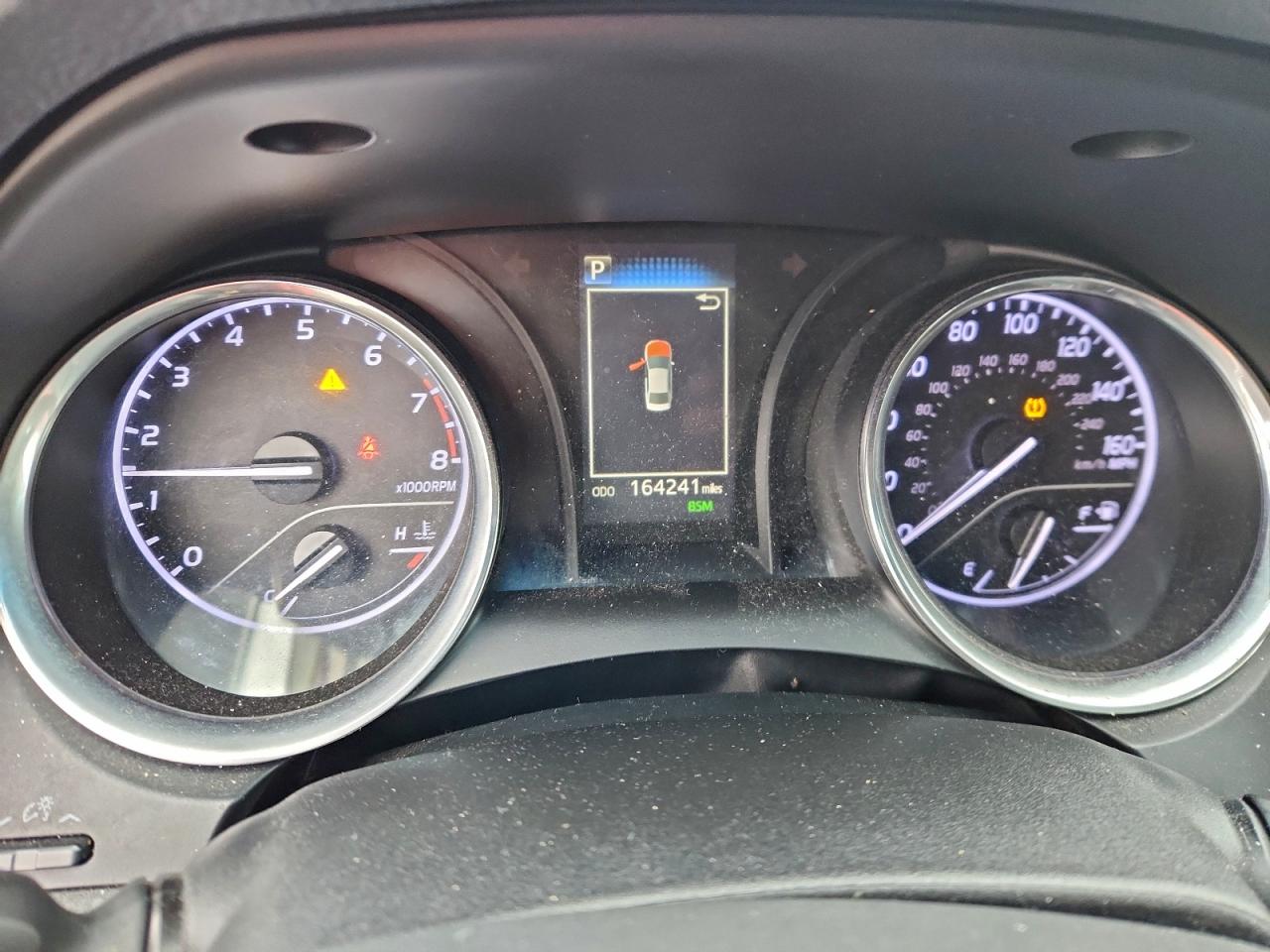 2018 TOYOTA CAMRY L photo 9