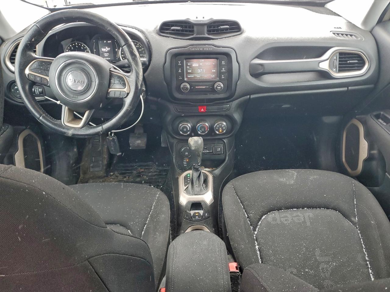 2015 JEEP RENEGADE LATITUDE photo 8