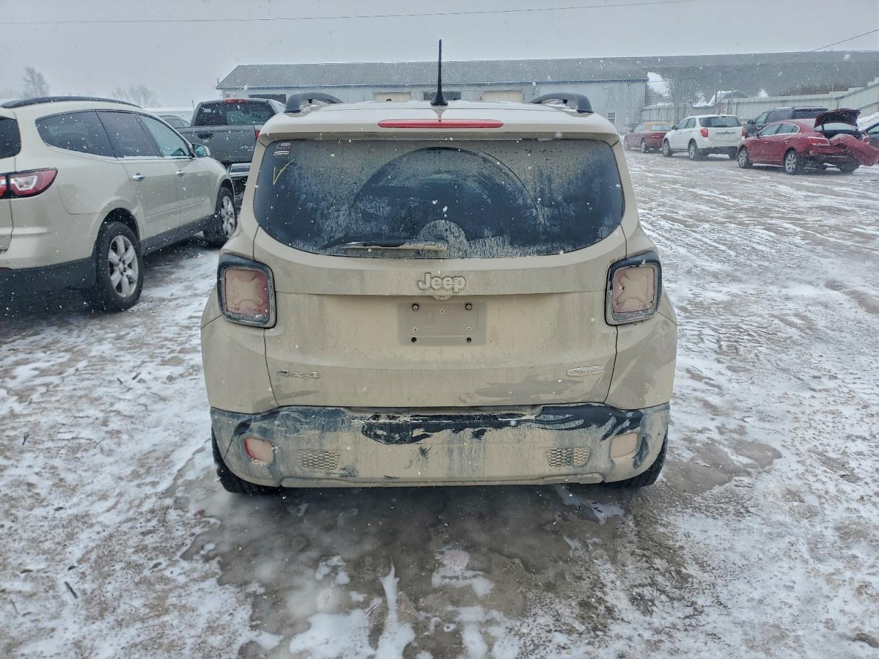 2015 JEEP RENEGADE LATITUDE photo 6