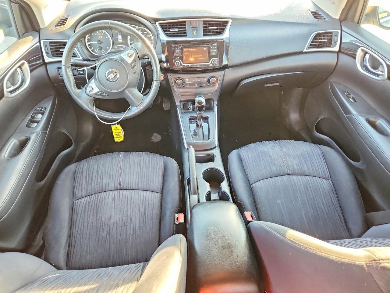 2017 NISSAN SENTRA S photo 8