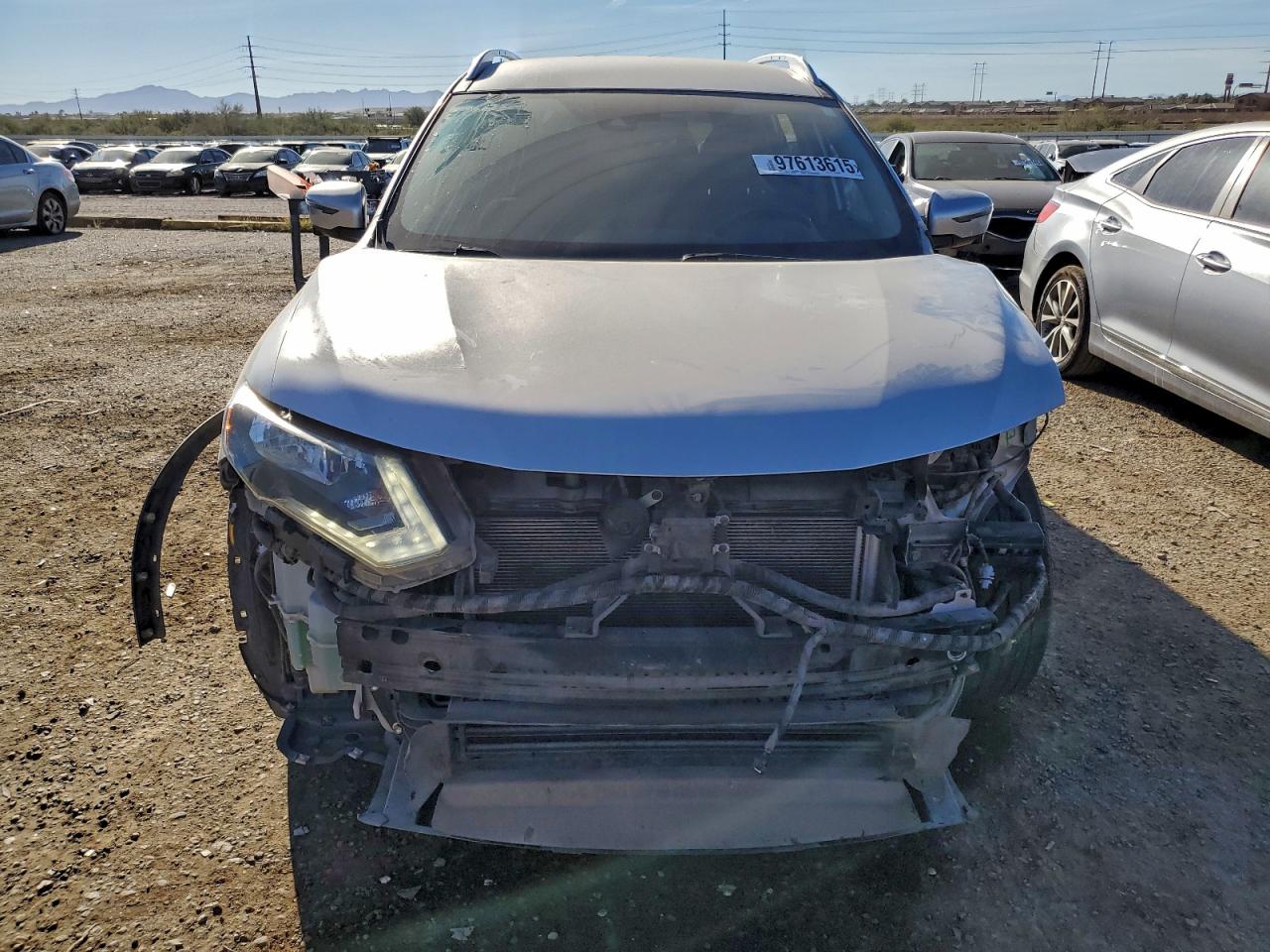 2019 NISSAN ROGUE S photo 5