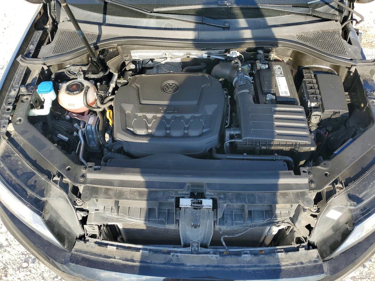 2020 VOLKSWAGEN TIGUAN SE photo 12