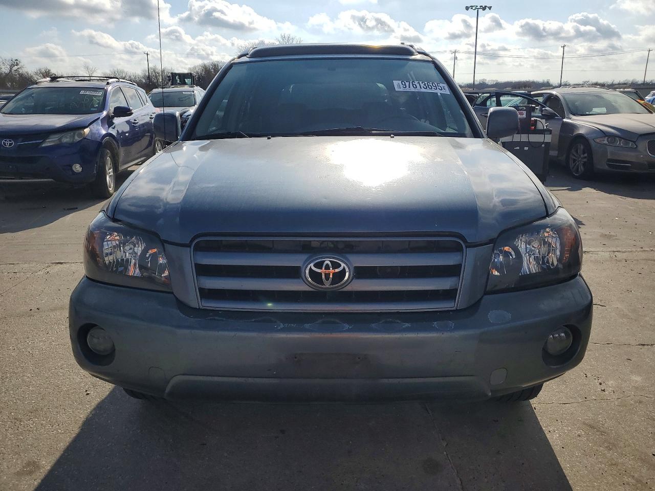 2006 TOYOTA HIGHLANDER photo 5