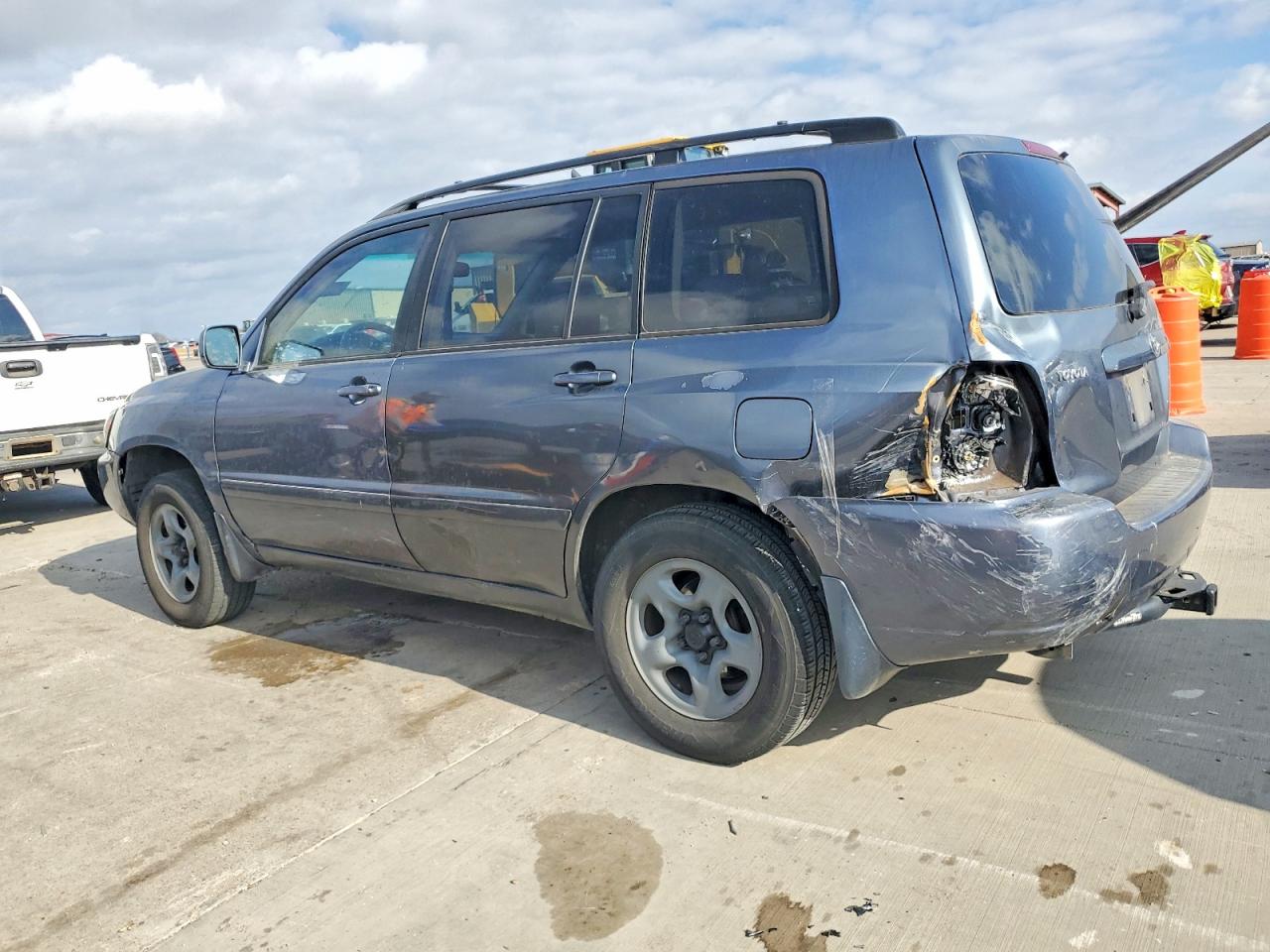 2006 TOYOTA HIGHLANDER photo 2