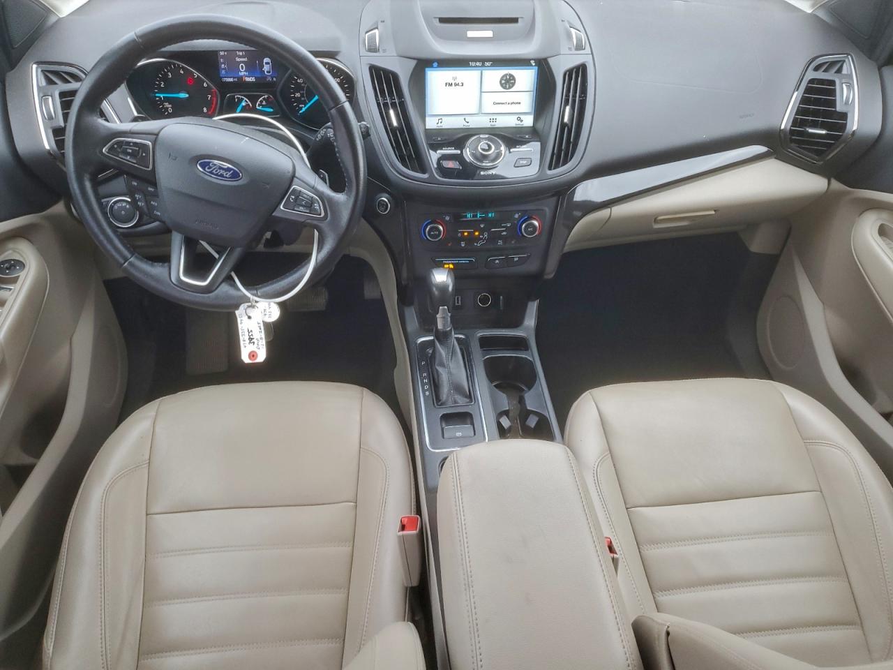 2017 FORD ESCAPE TITANIUM photo 8