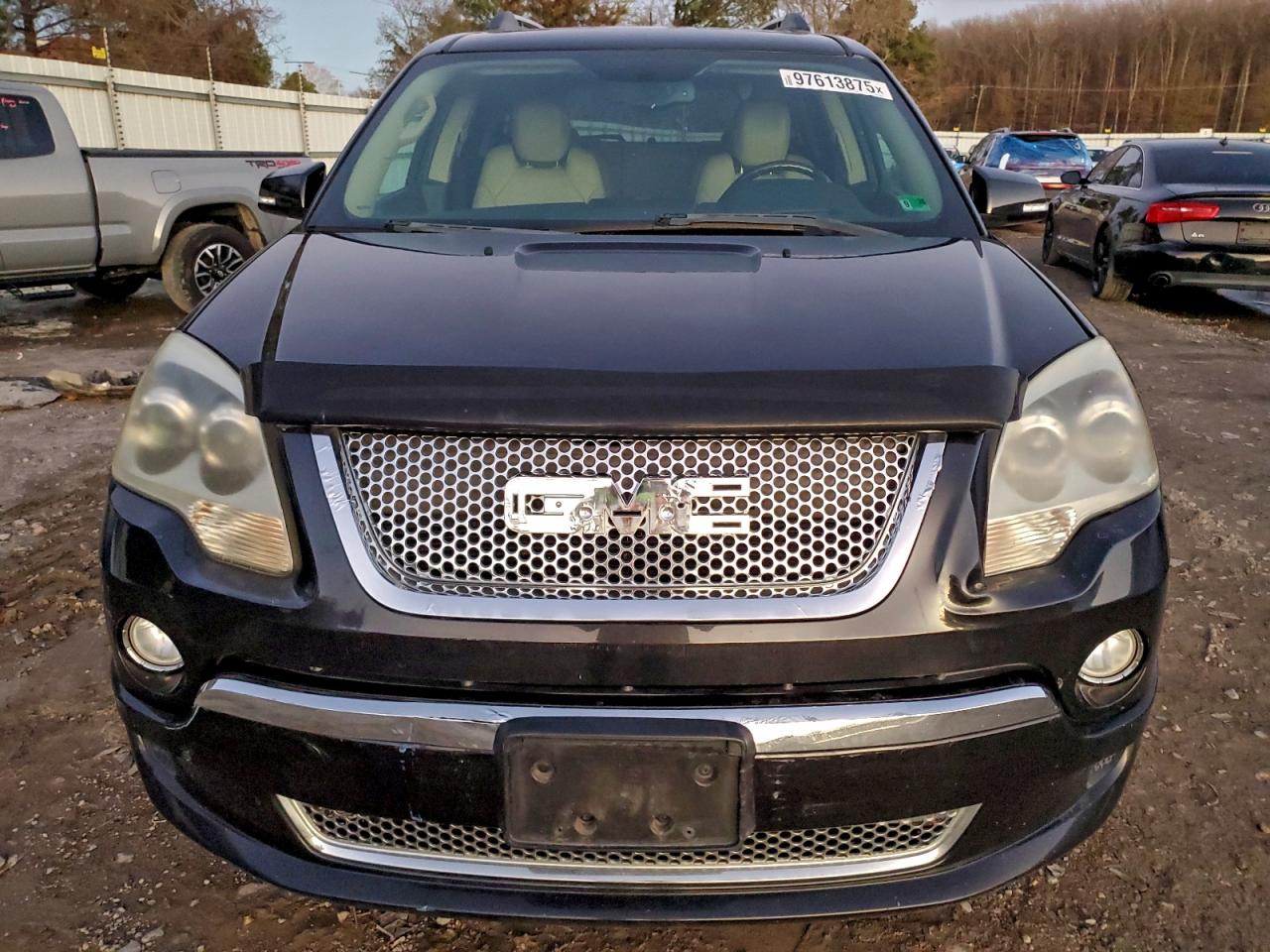 2011 GMC ACADIA DENALI photo 9