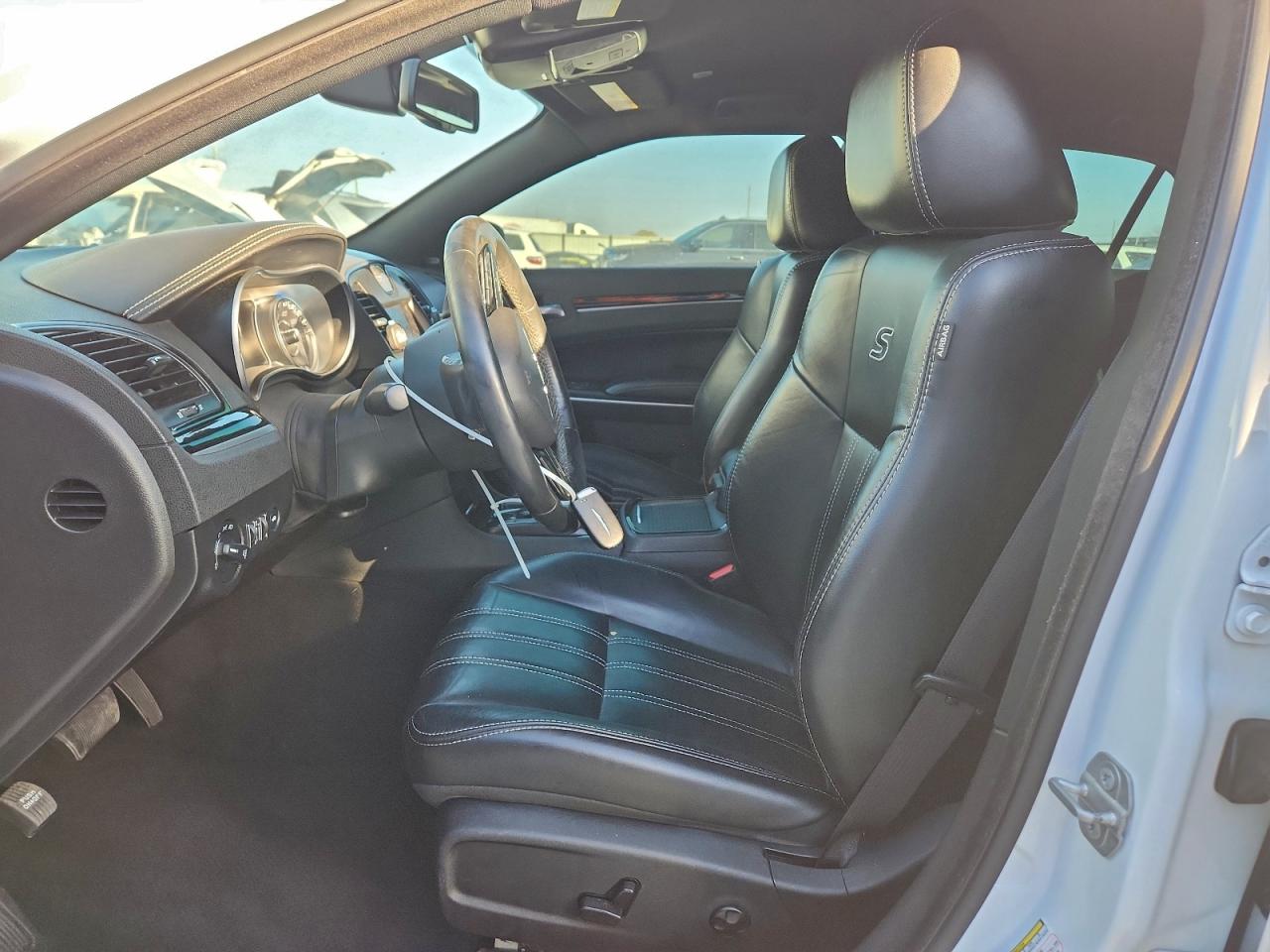 2021 CHRYSLER 300 S photo 7