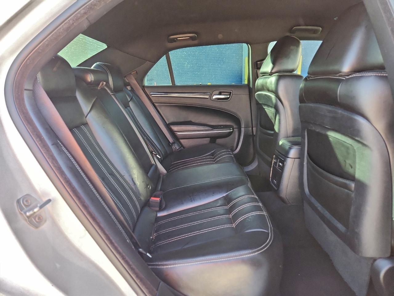 2021 CHRYSLER 300 S photo 10