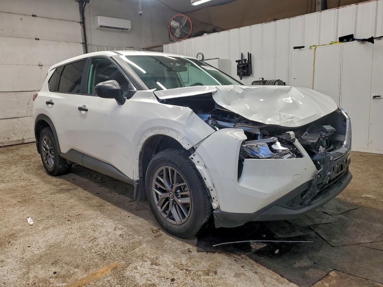 2021 NISSAN ROGUE S photo 4