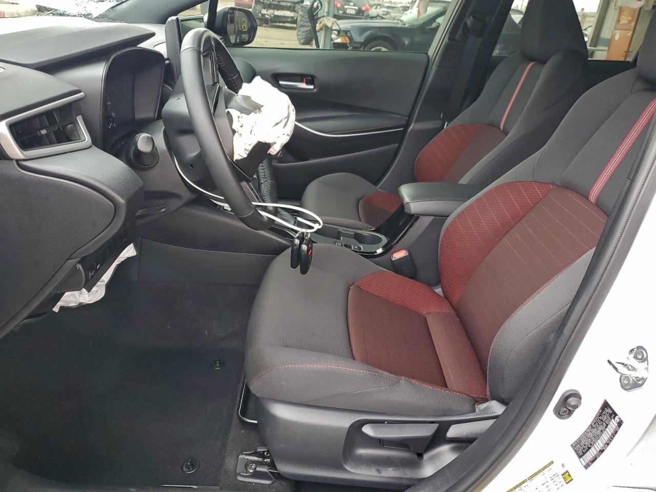 2025 TOYOTA COROLLA SE photo 7