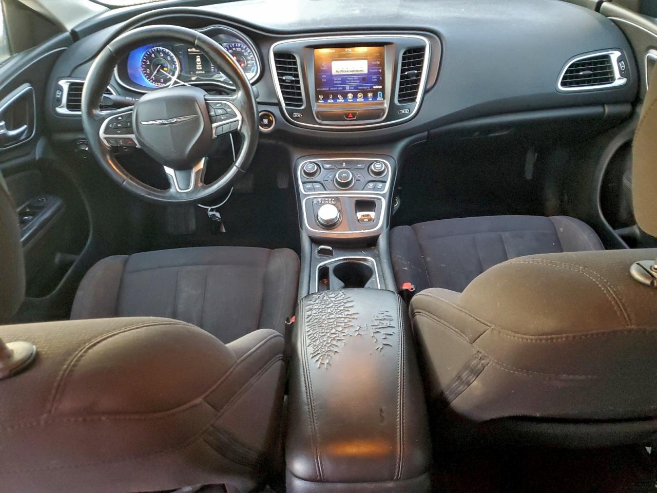 2015 CHRYSLER 200 LIMITED photo 8