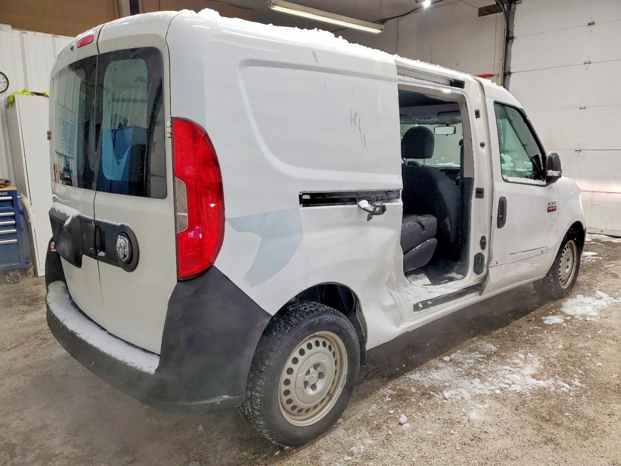 2019 RAM PROMASTER photo 3