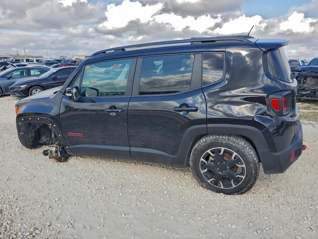 2023 JEEP RENEGADE TRAILHAWK photo 2