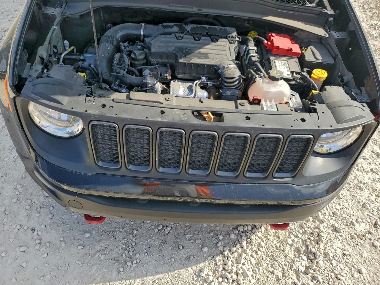 2023 JEEP RENEGADE TRAILHAWK photo 12