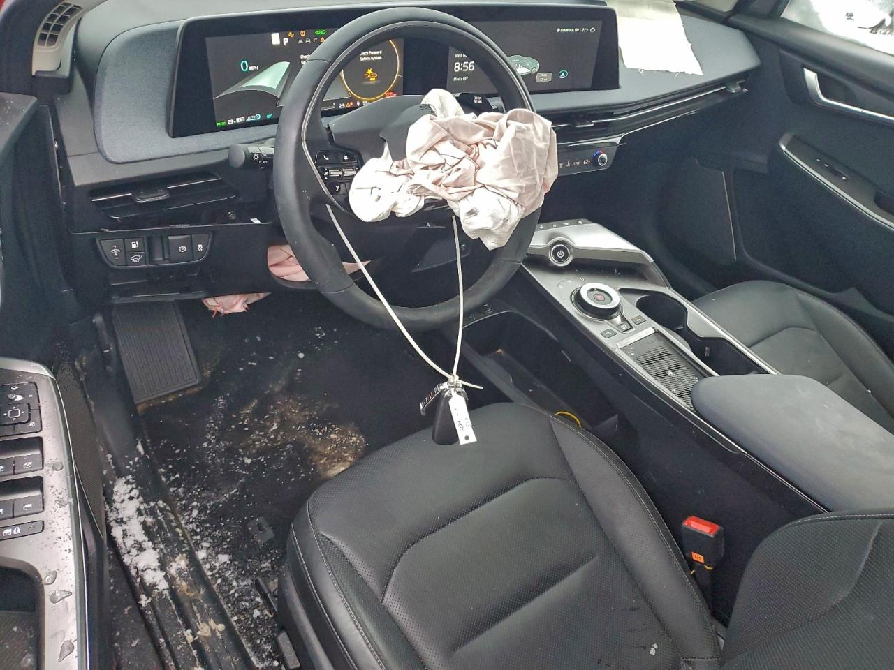 2024 KIA EV6 LIGHT photo 8