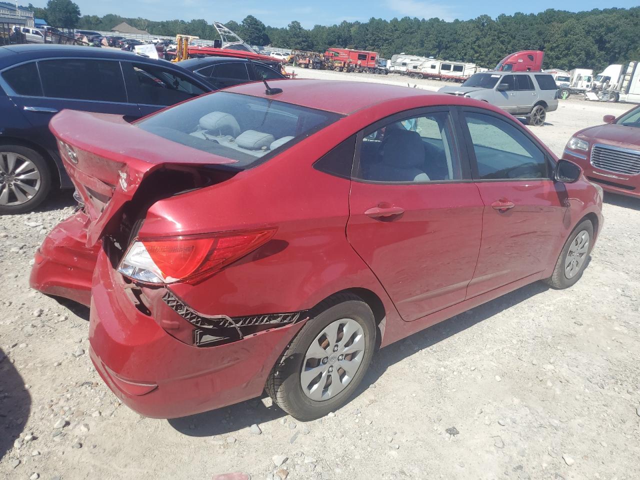 2017 HYUNDAI ACCENT SE photo 3