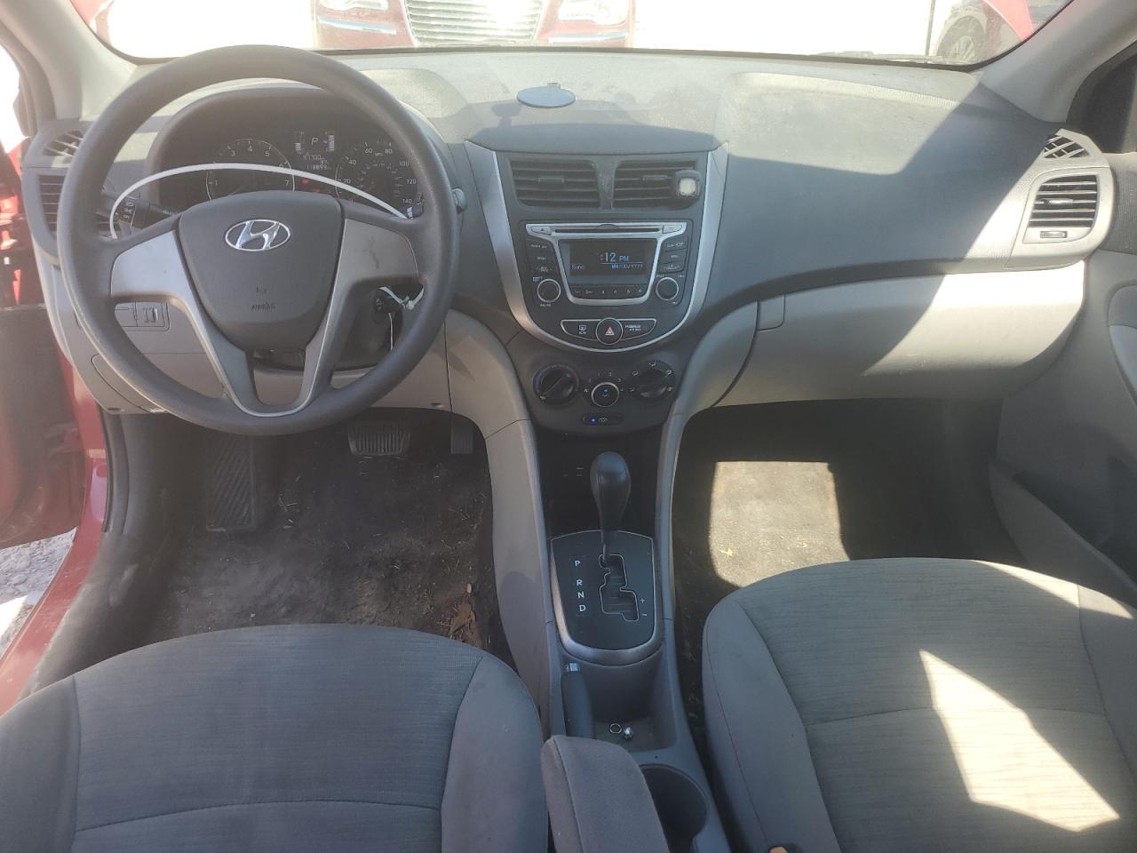 2017 HYUNDAI ACCENT SE photo 8