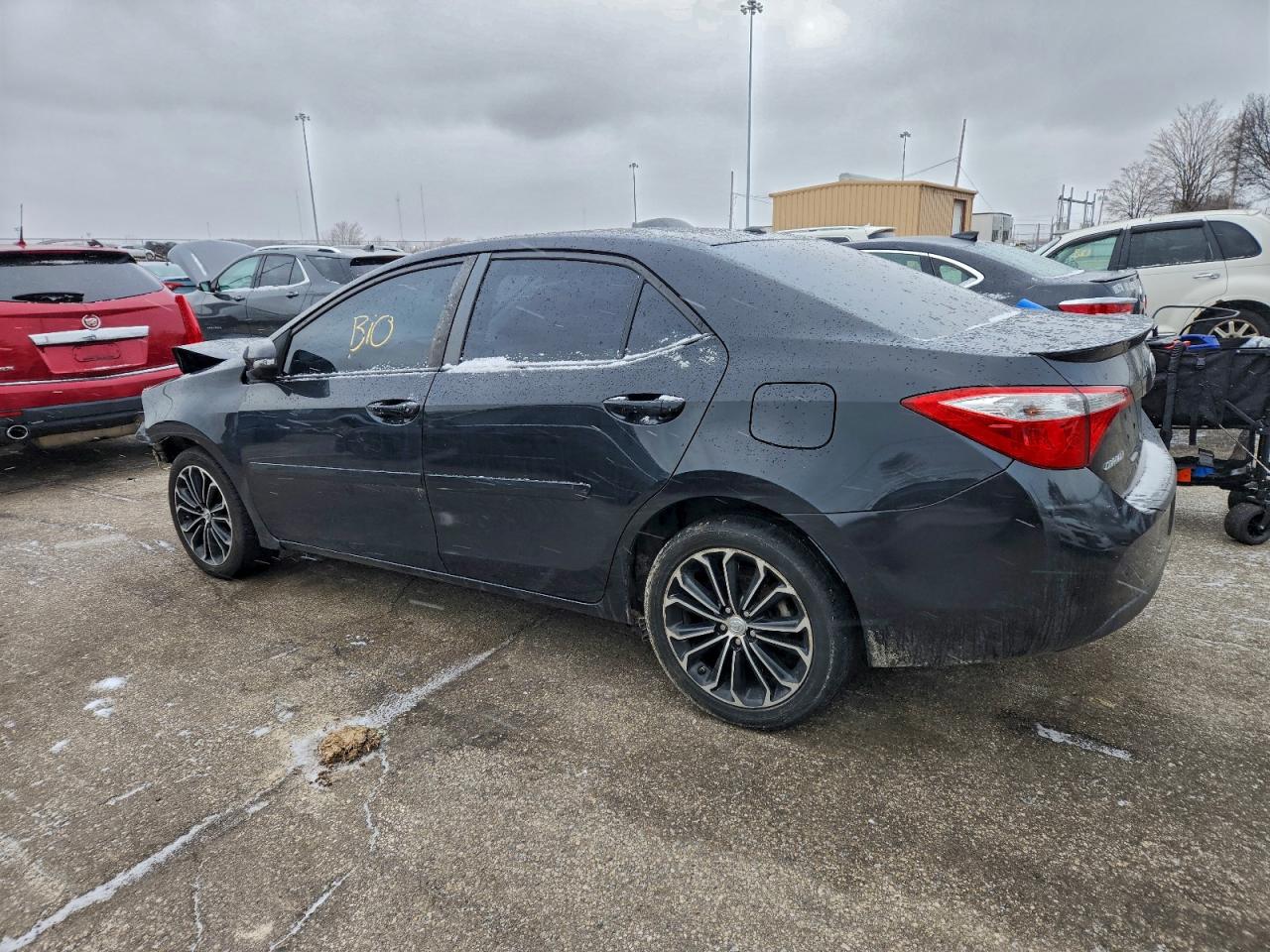 2016 TOYOTA COROLLA L photo 3