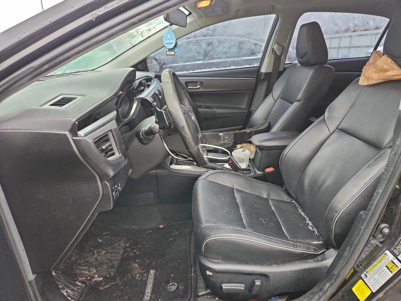 2016 TOYOTA COROLLA L photo 13