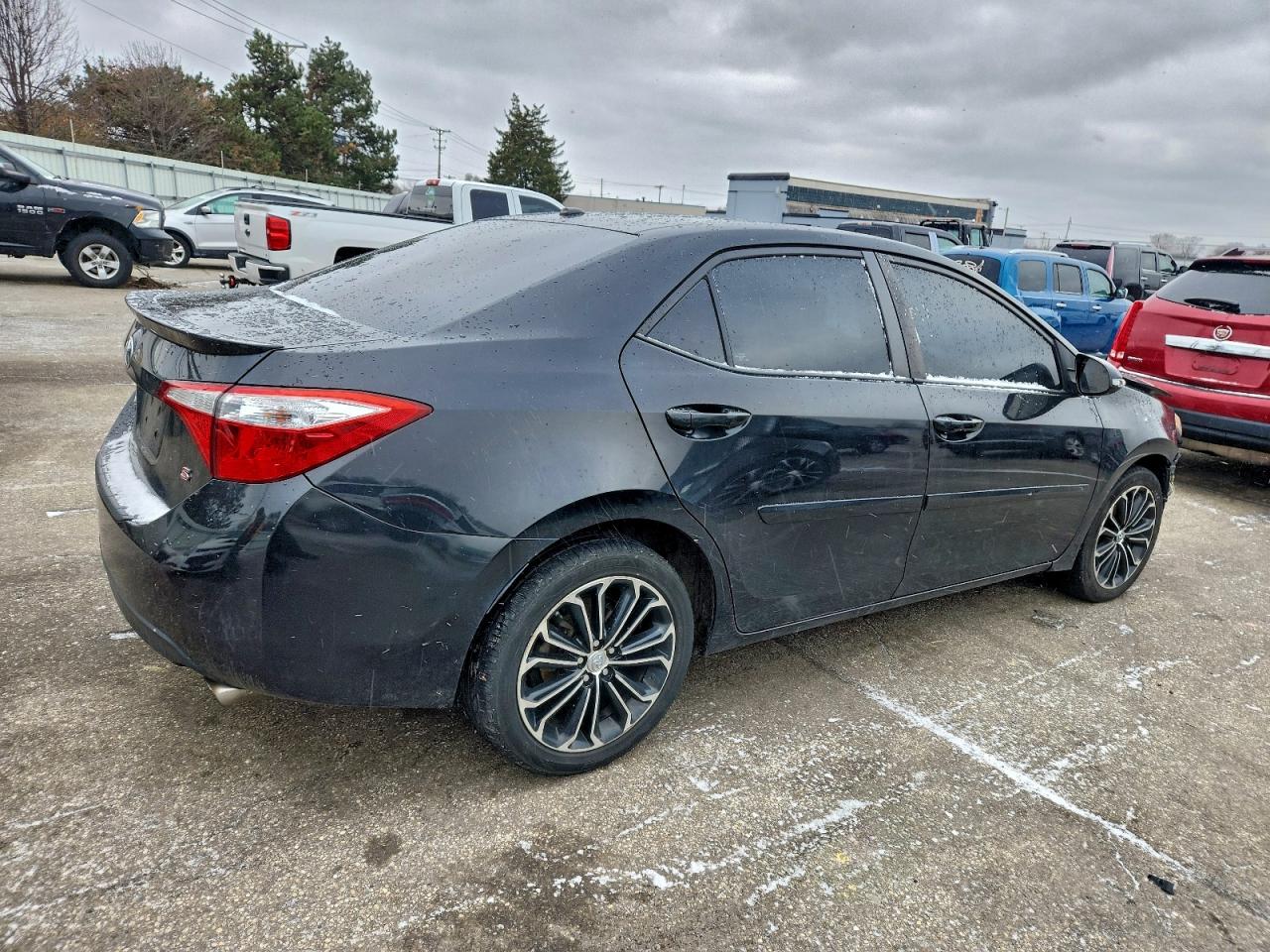 2016 TOYOTA COROLLA L photo 5
