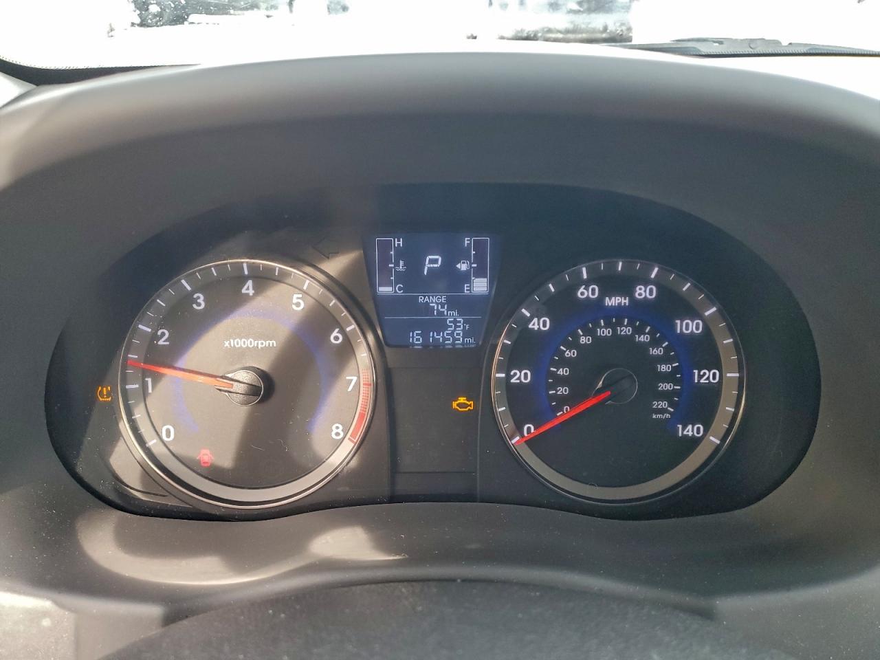 2017 HYUNDAI ACCENT SE photo 9