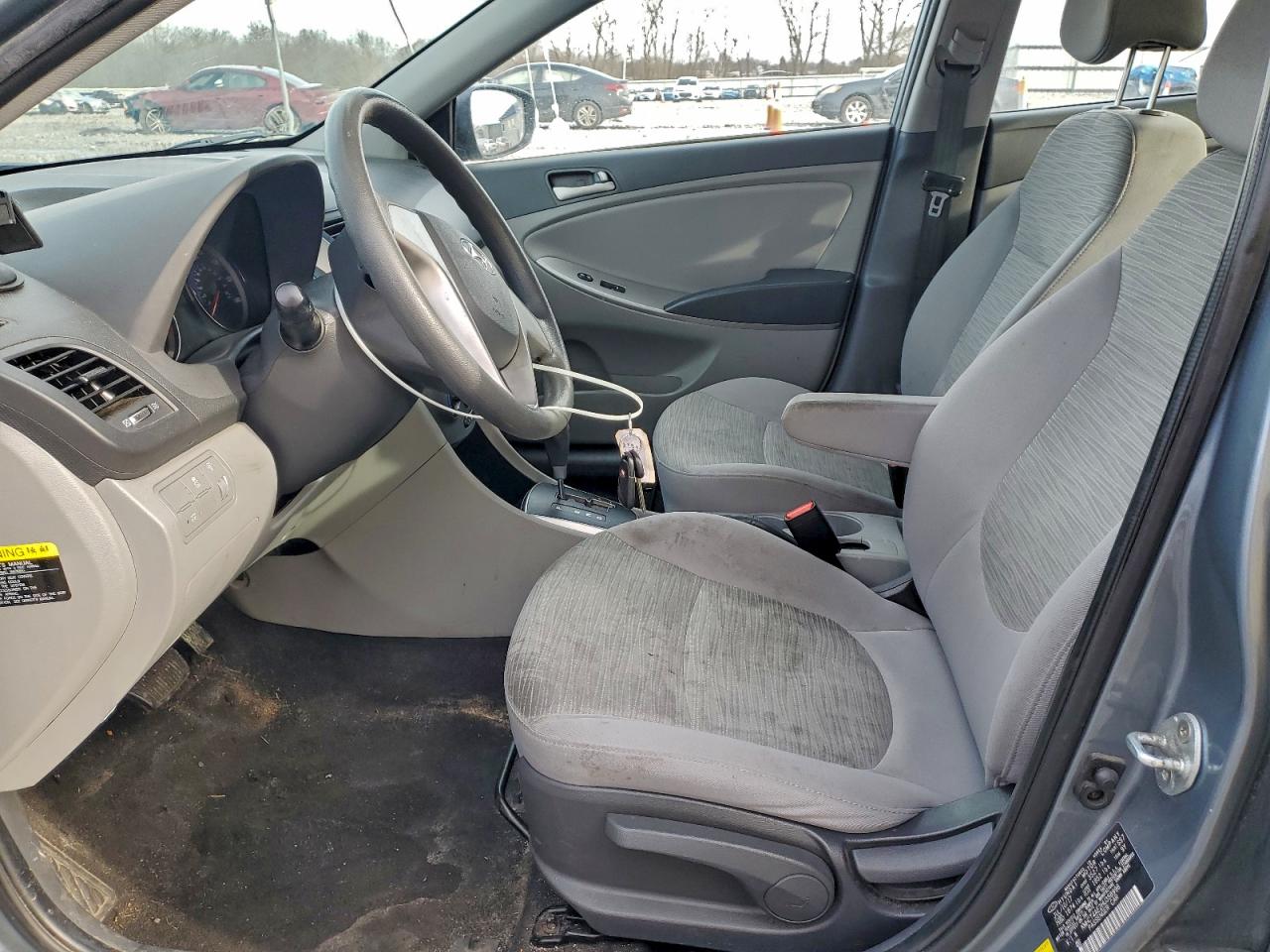 2017 HYUNDAI ACCENT SE photo 7