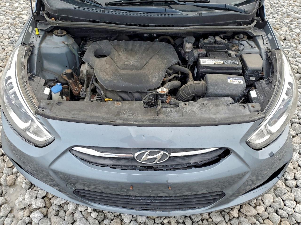 2017 HYUNDAI ACCENT SE photo 11