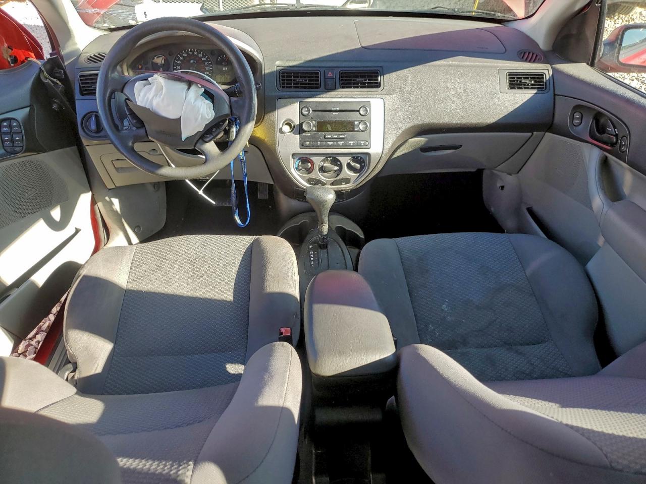 2007 FORD FOCUS ZX5 photo 8