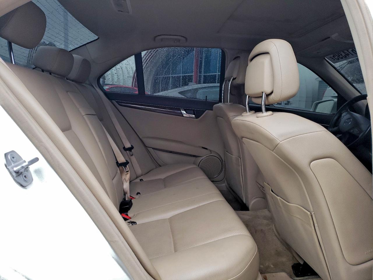 2010 MERCEDES-BENZ C 300 4MATIC photo 10