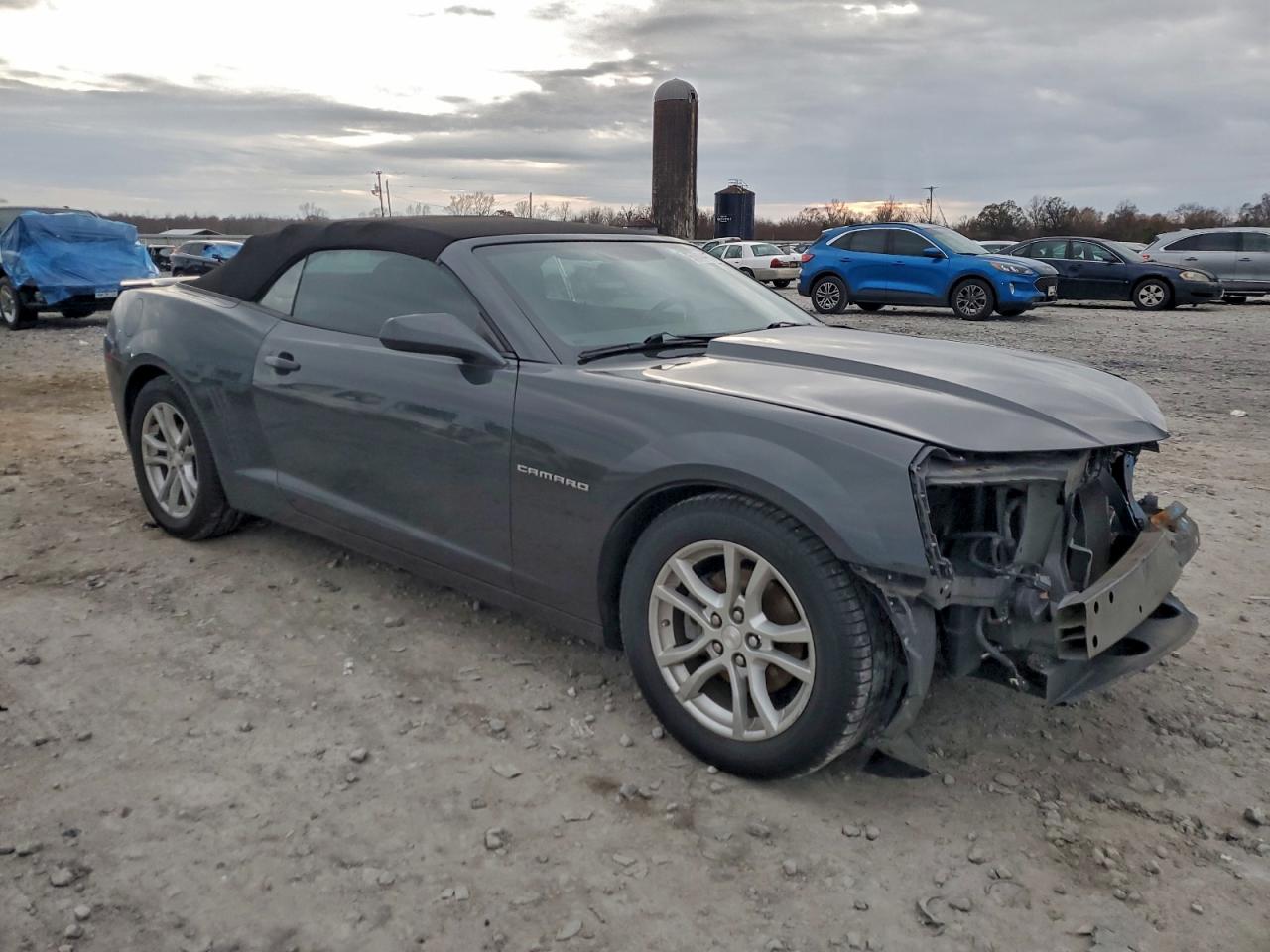 2015 CHEVROLET CAMARO LT photo 4