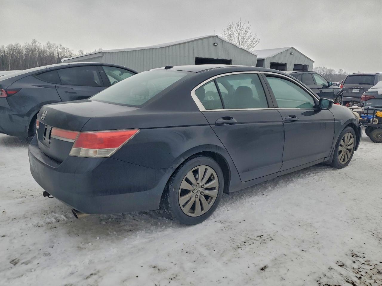 2011 HONDA ACCORD EXL photo 3