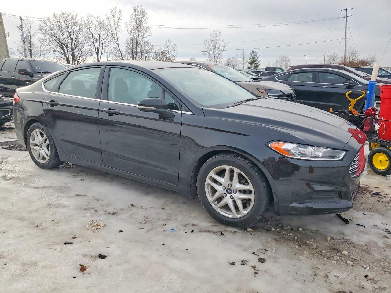 2015 FORD FUSION SE photo 4