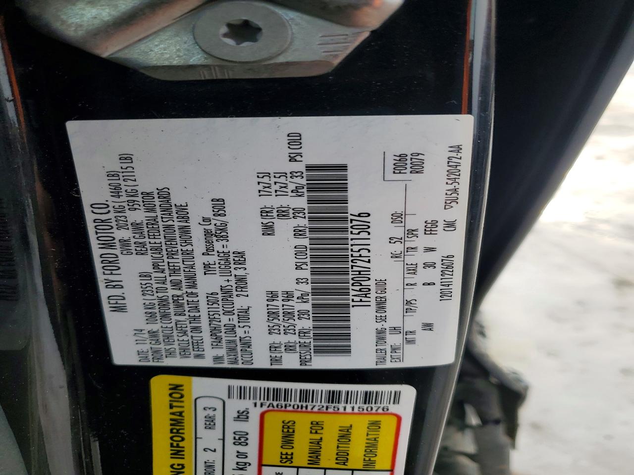 2015 FORD FUSION SE photo 12