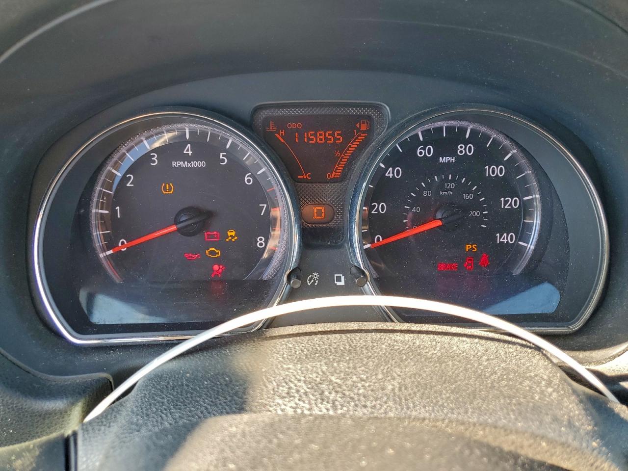 2012 NISSAN VERSA S photo 9