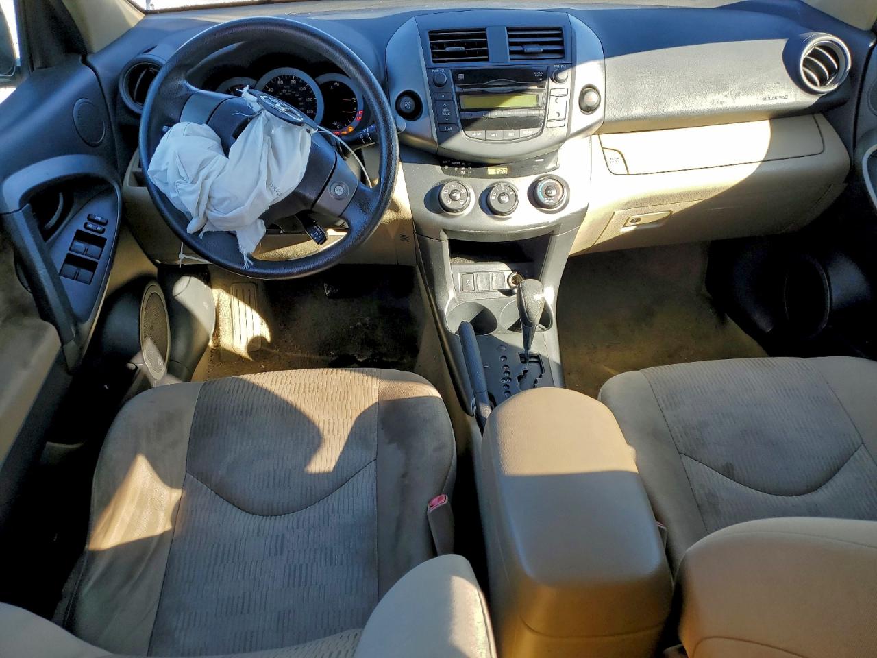 2011 TOYOTA RAV4 BASE photo 22
