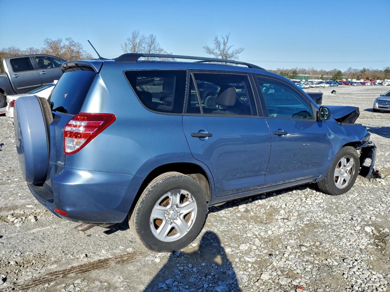 2011 TOYOTA RAV4 BASE photo 7