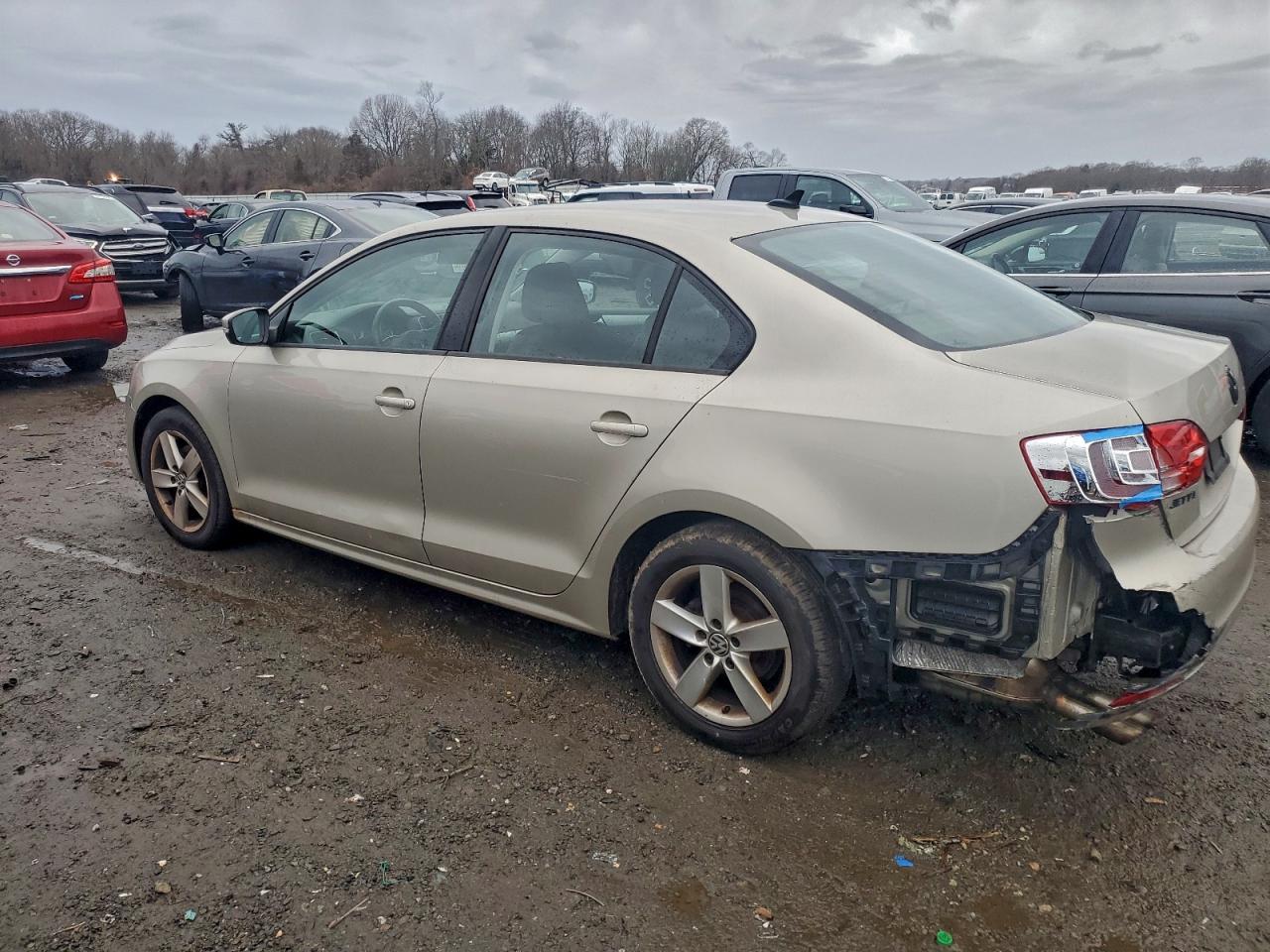 2012 VOLKSWAGEN JETTA TDI photo 2