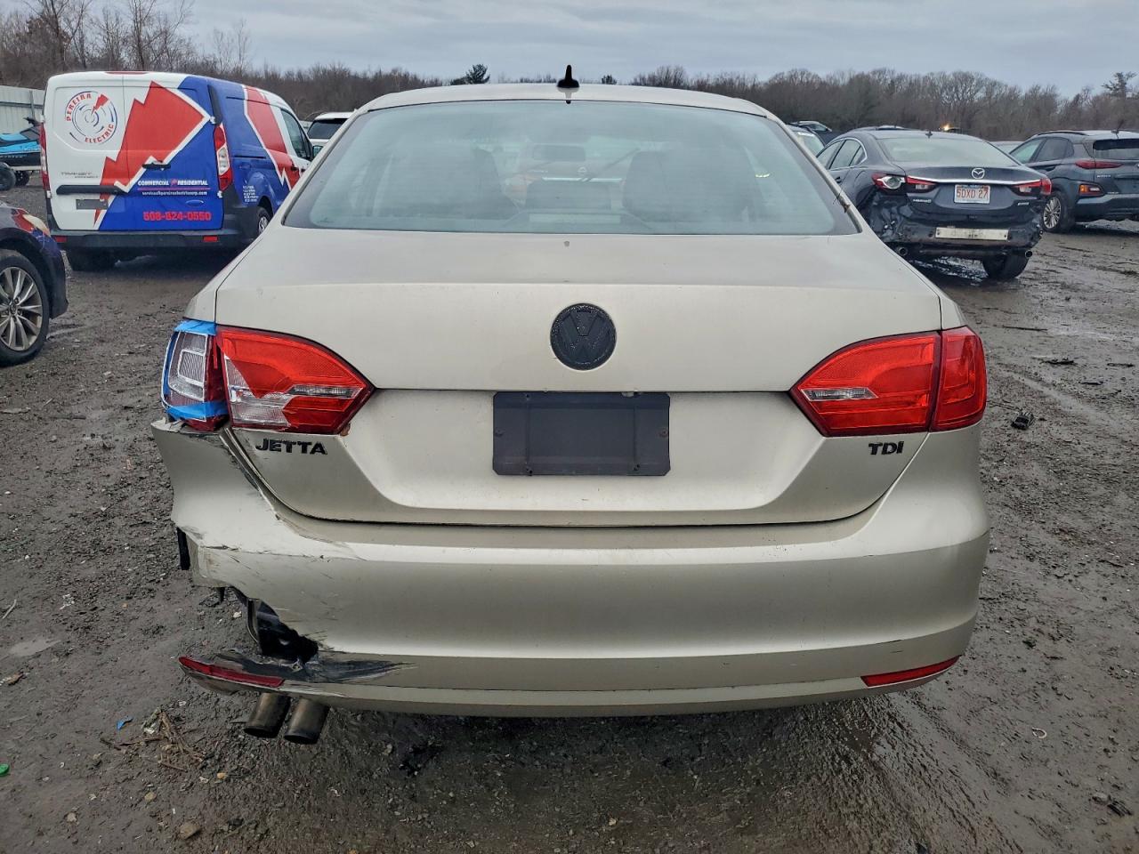 2012 VOLKSWAGEN JETTA TDI photo 6