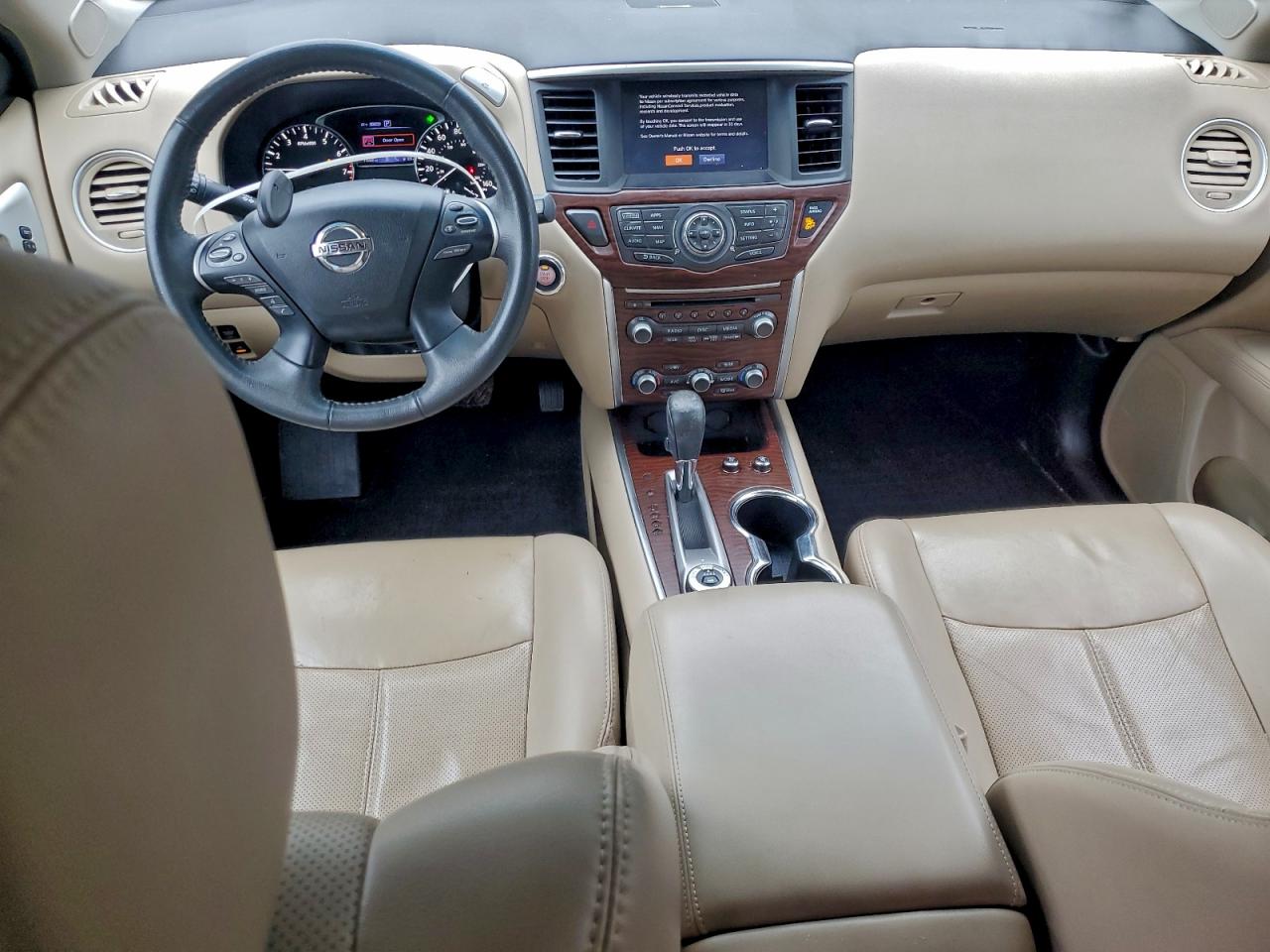 2017 NISSAN PATHFINDER S photo 8