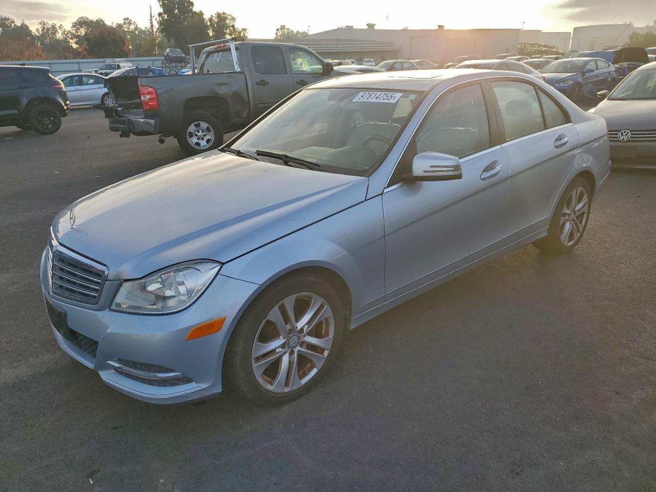 2013 MERCEDES-BENZ C