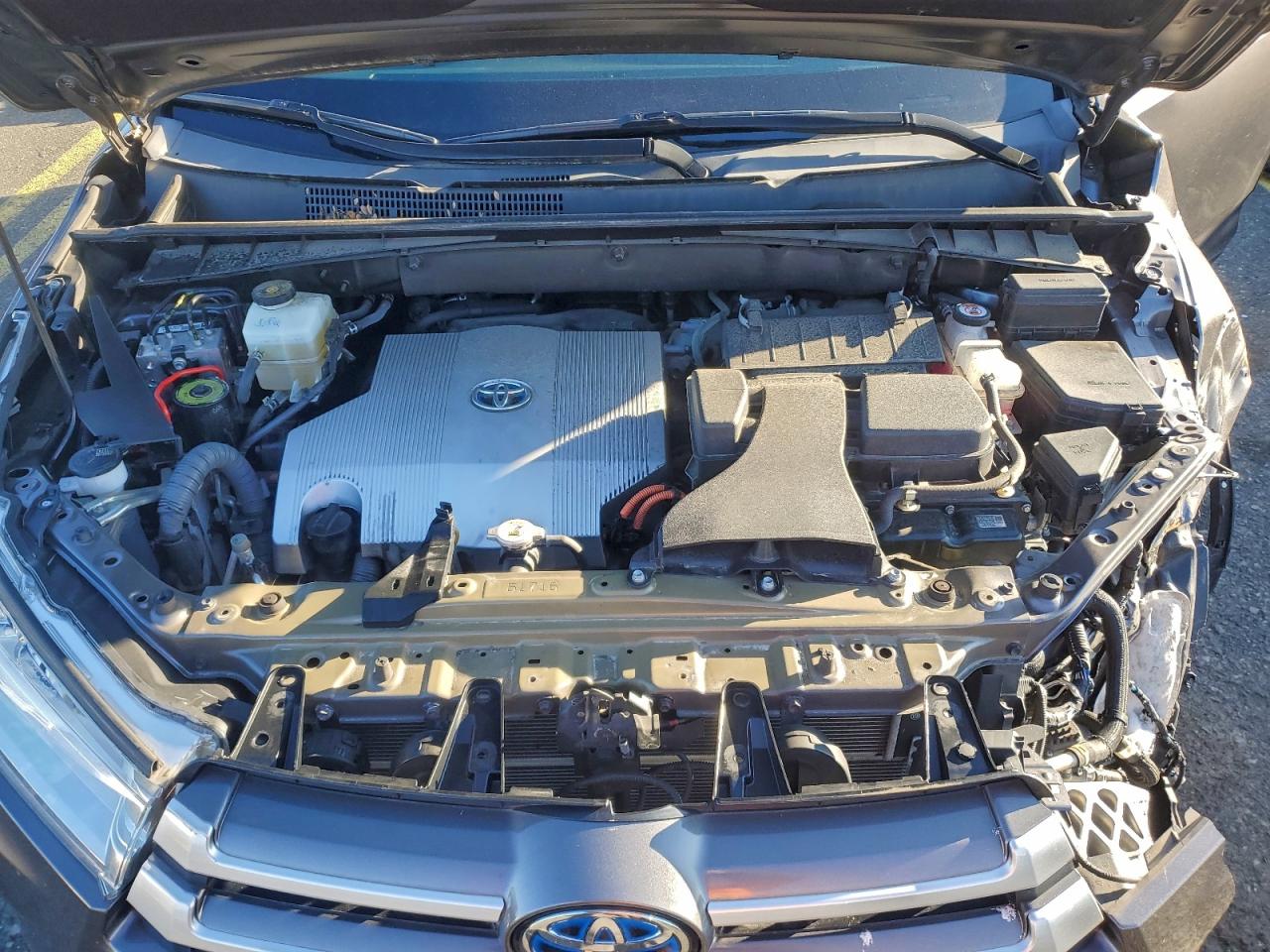 2019 TOYOTA HIGHLANDER HYBRID photo 12